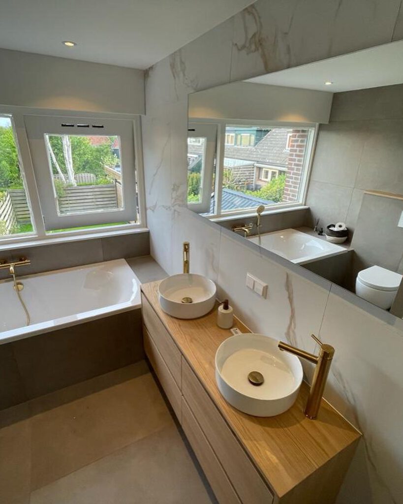 Bouw- en installatiebedrijf Ligthart, verbouwing badkamer